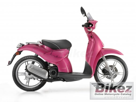 2010 Aprilia Scarabeo 50 4T 4V photo